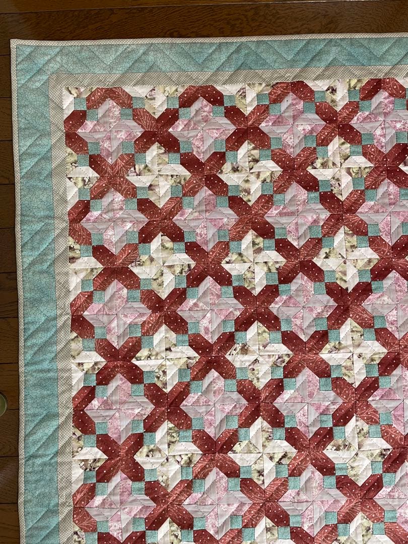 パッチワーク　キルト　タペストリー