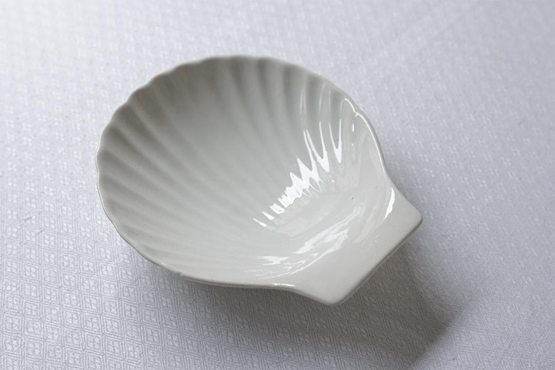 フランスアンティーク　サルグミンヌ　シェル型　小皿　11.5cm　#2