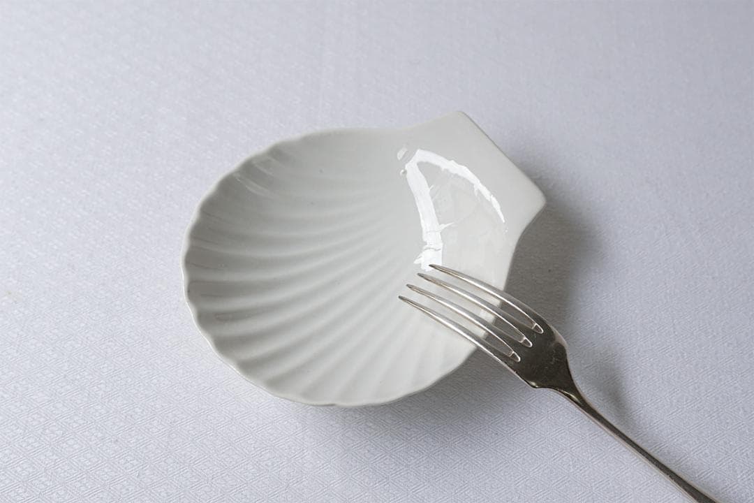 フランスアンティーク　サルグミンヌ　シェル型　小皿　11.5cm　#2