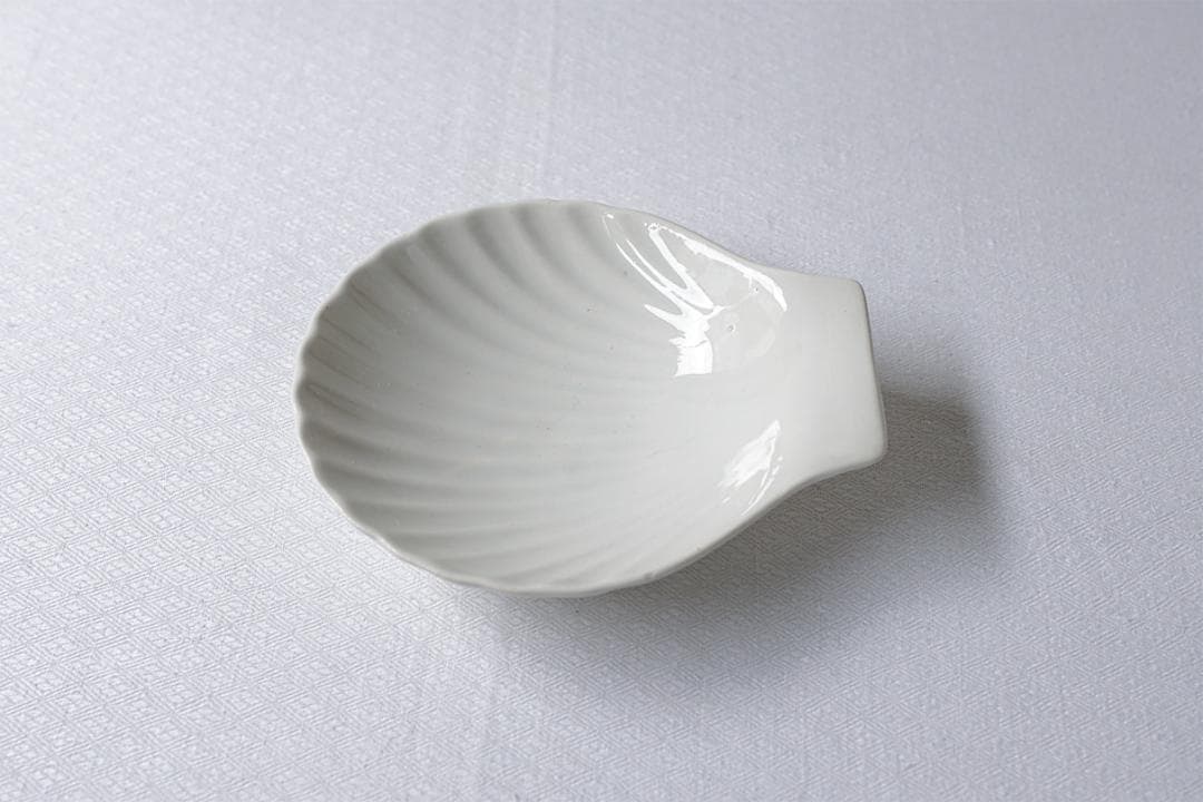 フランスアンティーク　サルグミンヌ　シェル型　小皿　11.5cm　#2