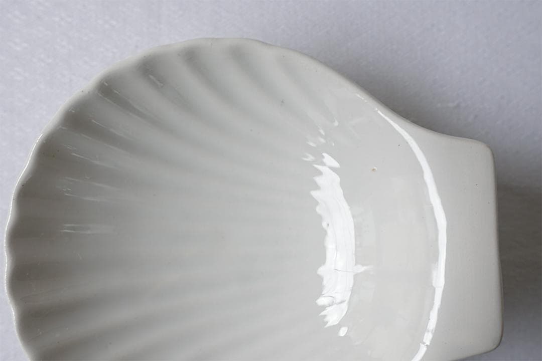 フランスアンティーク　サルグミンヌ　シェル型　小皿　11.5cm　#2