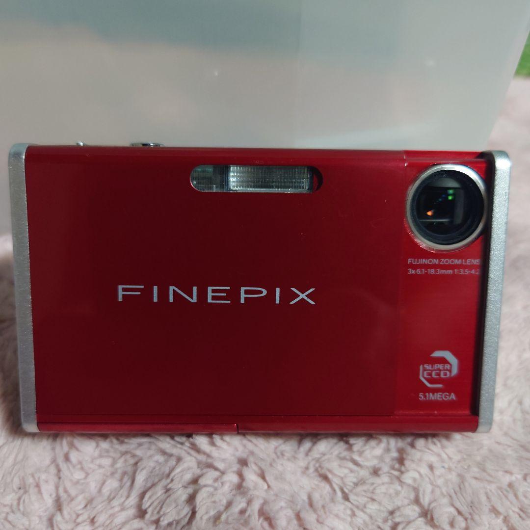 Fujifilm FinePix Z2・メタリックレッド デジタルカメラ