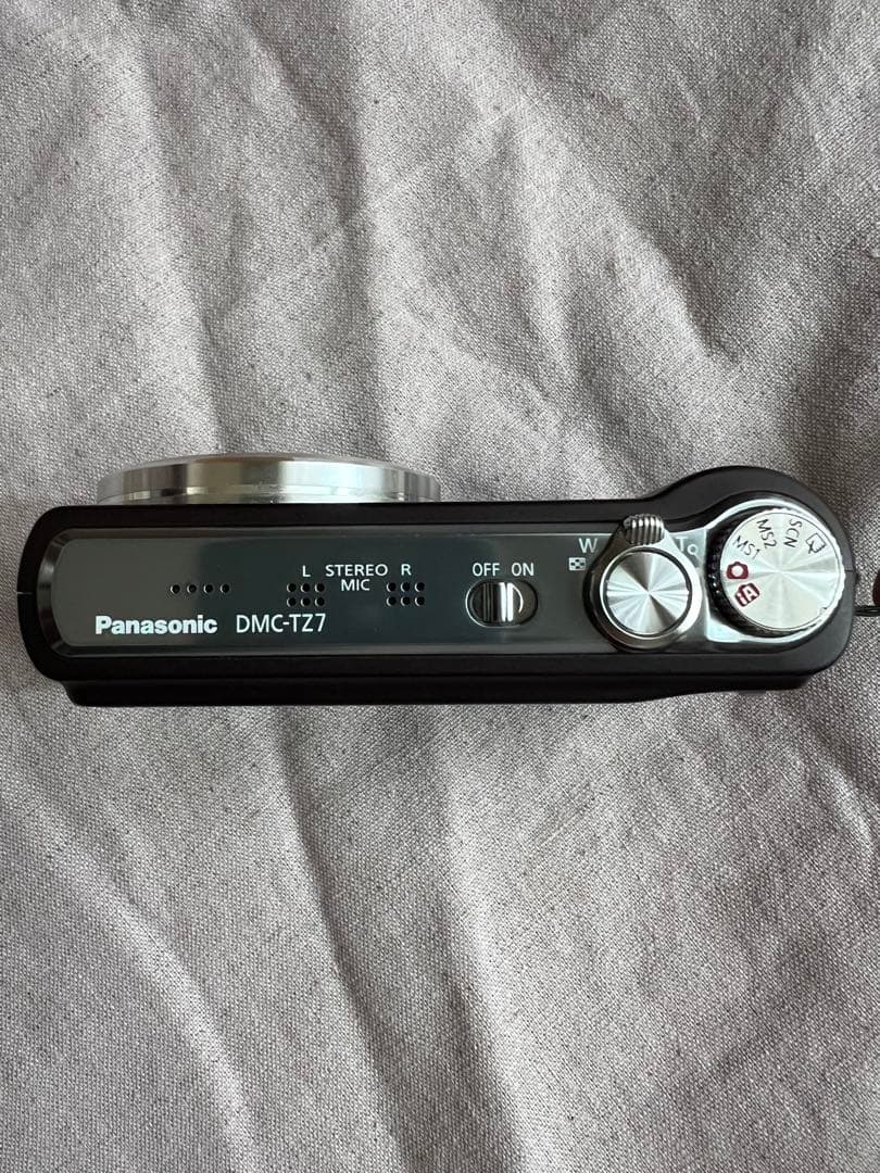 Panasonic DMC-TZ7 コンパクトデジタルカメラ