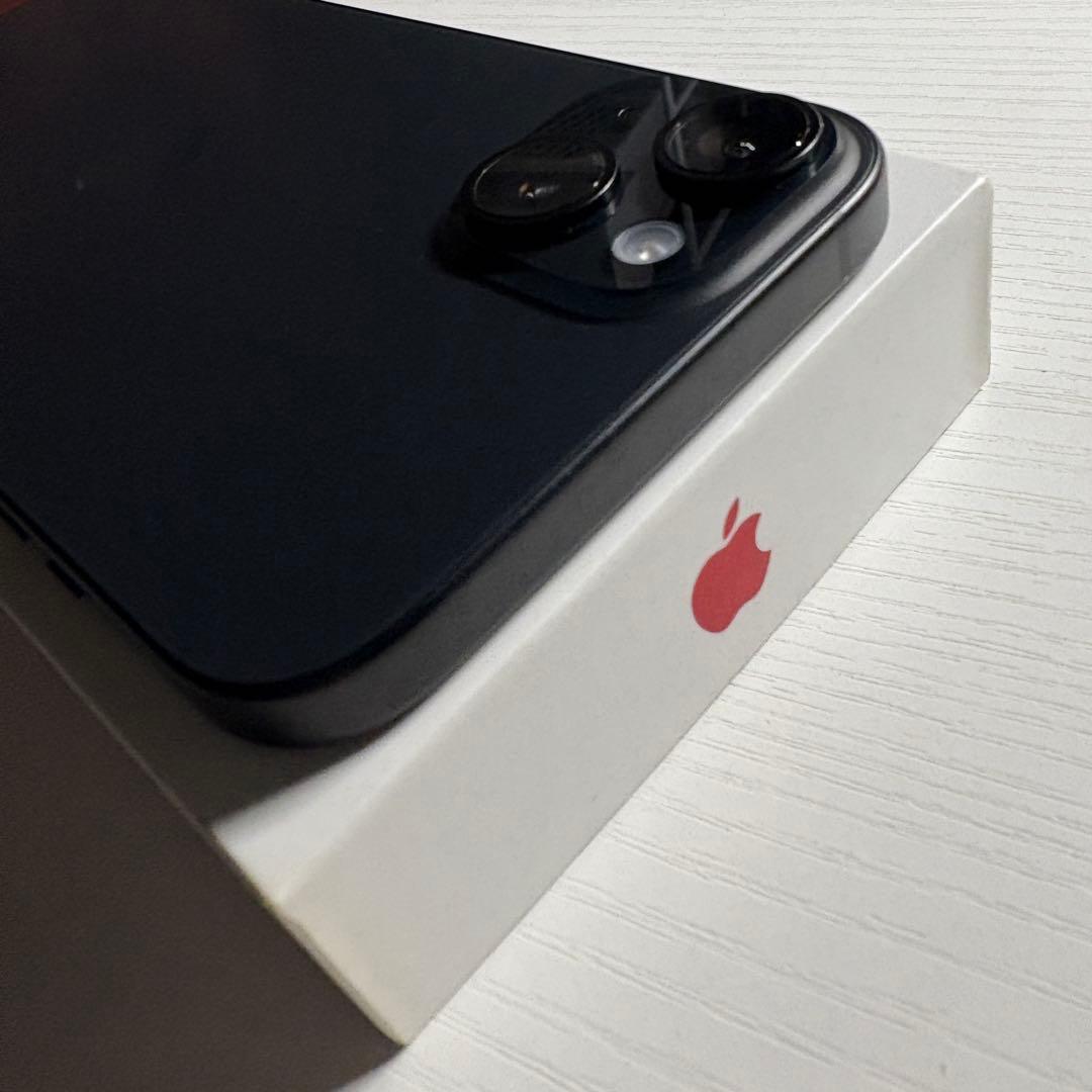 iPhone15 Plus 128GB ブラック SIMフリー 極美品