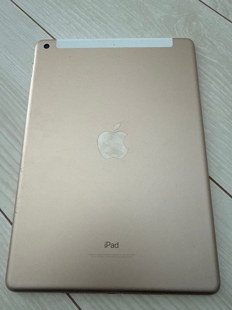 Apple iPad (第6世代) 32GB ゴールド