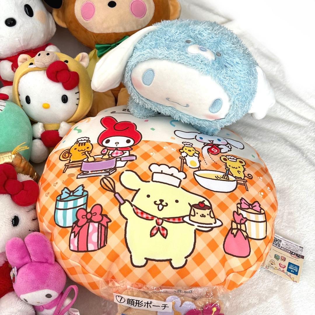 【サンリオ】キティ　マイメロ　クロミ　シナモ　ポチャッコ他　ぬいぐるみ　45点