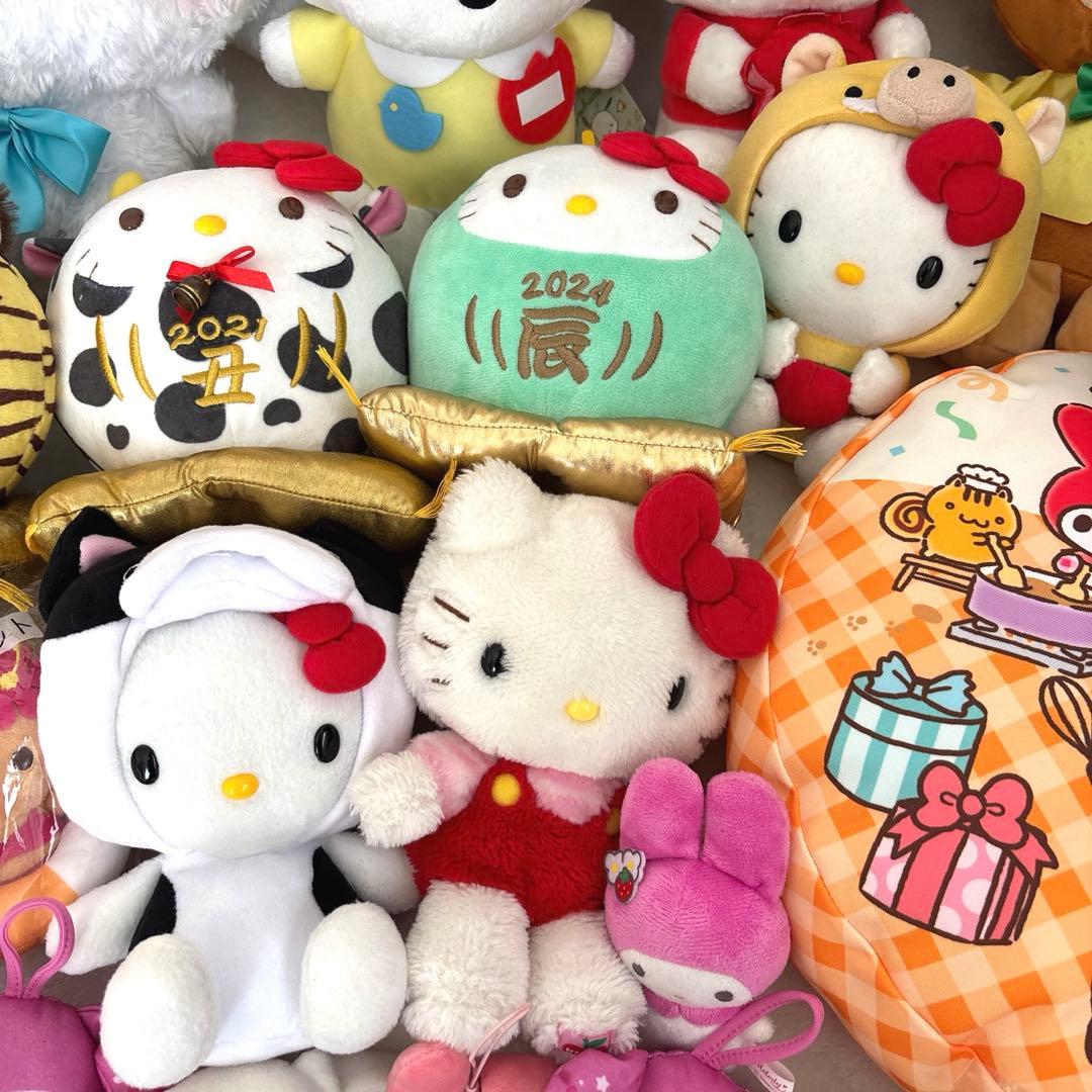 【サンリオ】キティ　マイメロ　クロミ　シナモ　ポチャッコ他　ぬいぐるみ　45点