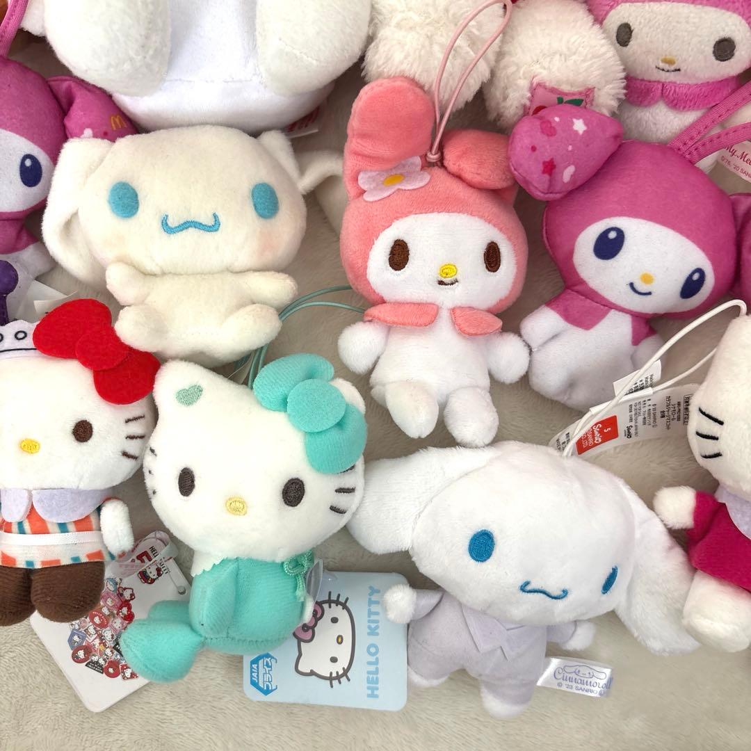 【サンリオ】キティ　マイメロ　クロミ　シナモ　ポチャッコ他　ぬいぐるみ　45点