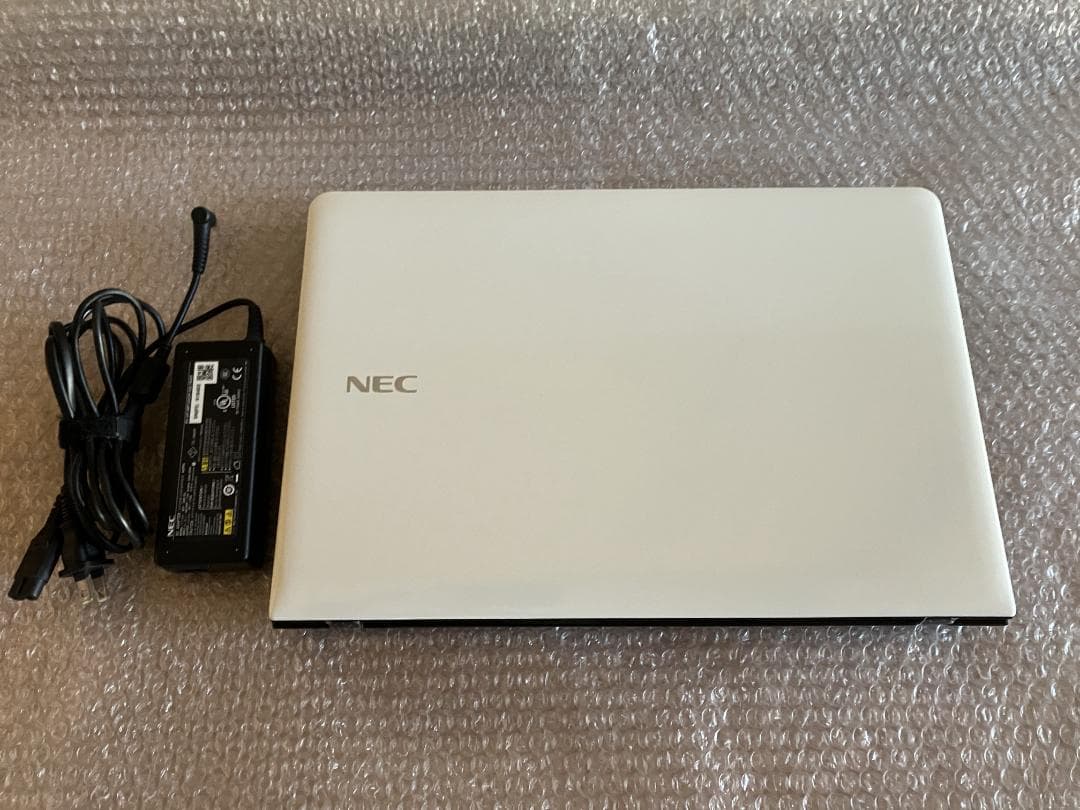 [訳あり] 超超美品 起動約 15秒 Core i3 SSD 128GB