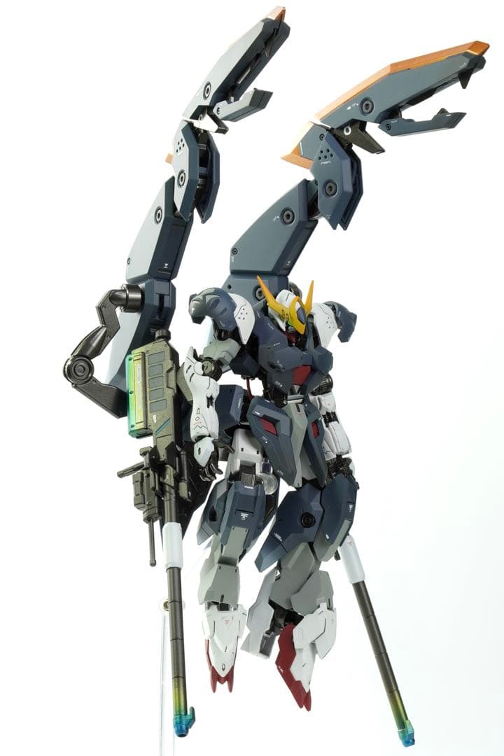 HG　ガンダムバルバトスルプス【フルアーマー形態】　全塗装・完成品