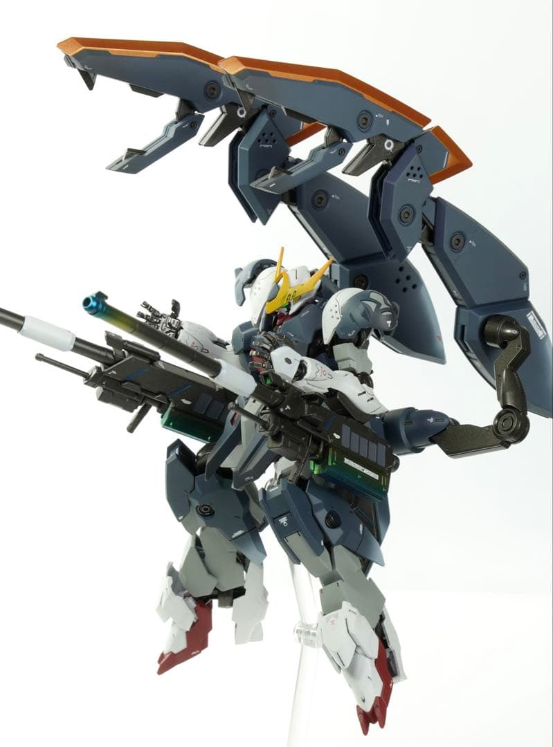 HG　ガンダムバルバトスルプス【フルアーマー形態】　全塗装・完成品