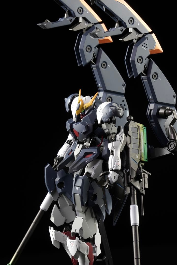 HG　ガンダムバルバトスルプス【フルアーマー形態】　全塗装・完成品