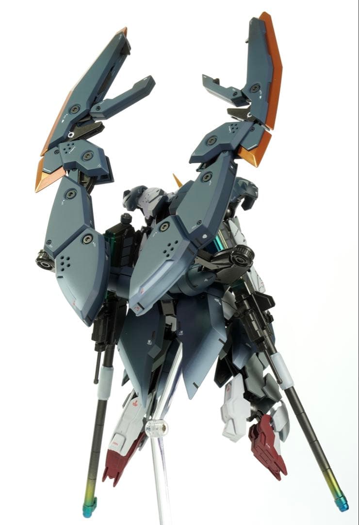 HG　ガンダムバルバトスルプス【フルアーマー形態】　全塗装・完成品