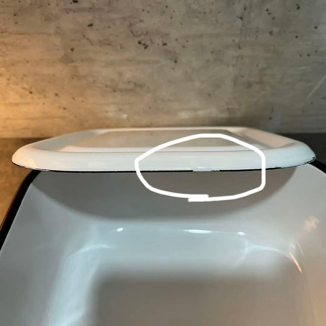 ホーローコンテナ　ホーロー　ホーローボックス　アンティーク　什器備品