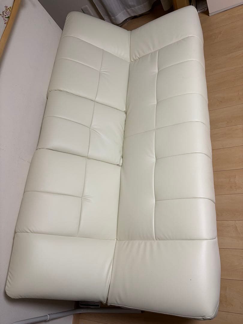 ニトリ　ホワイト合成皮革 3人掛け　ソファ　ベッド　保証期間内　説明書付き