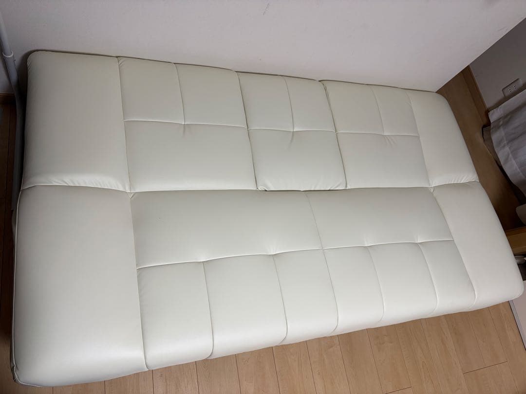 ニトリ　ホワイト合成皮革 3人掛け　ソファ　ベッド　保証期間内　説明書付き