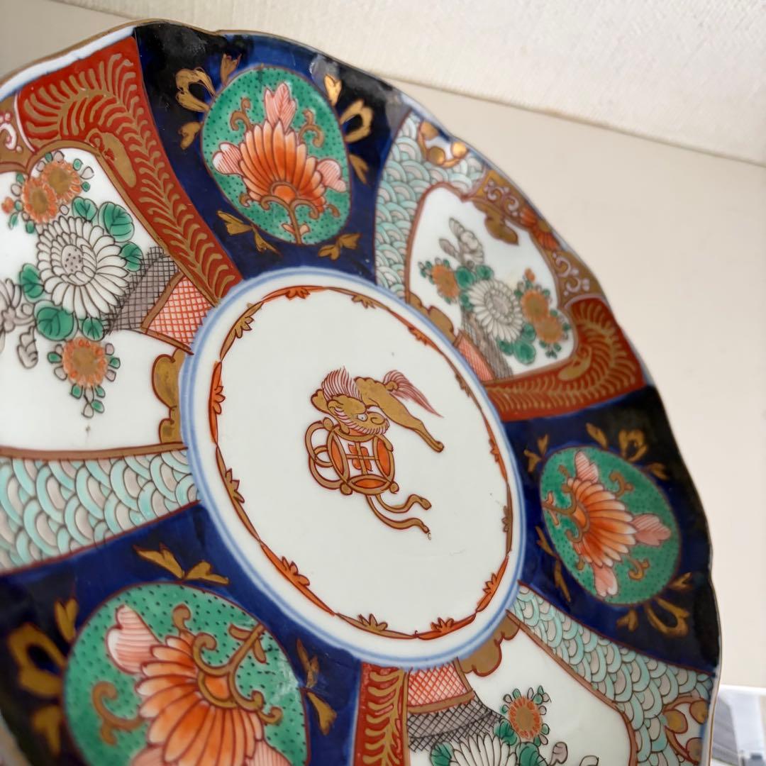 【D】伊万里様式 色絵 金彩 七寸皿 宝尽くし 輪花 1枚Imari Plate