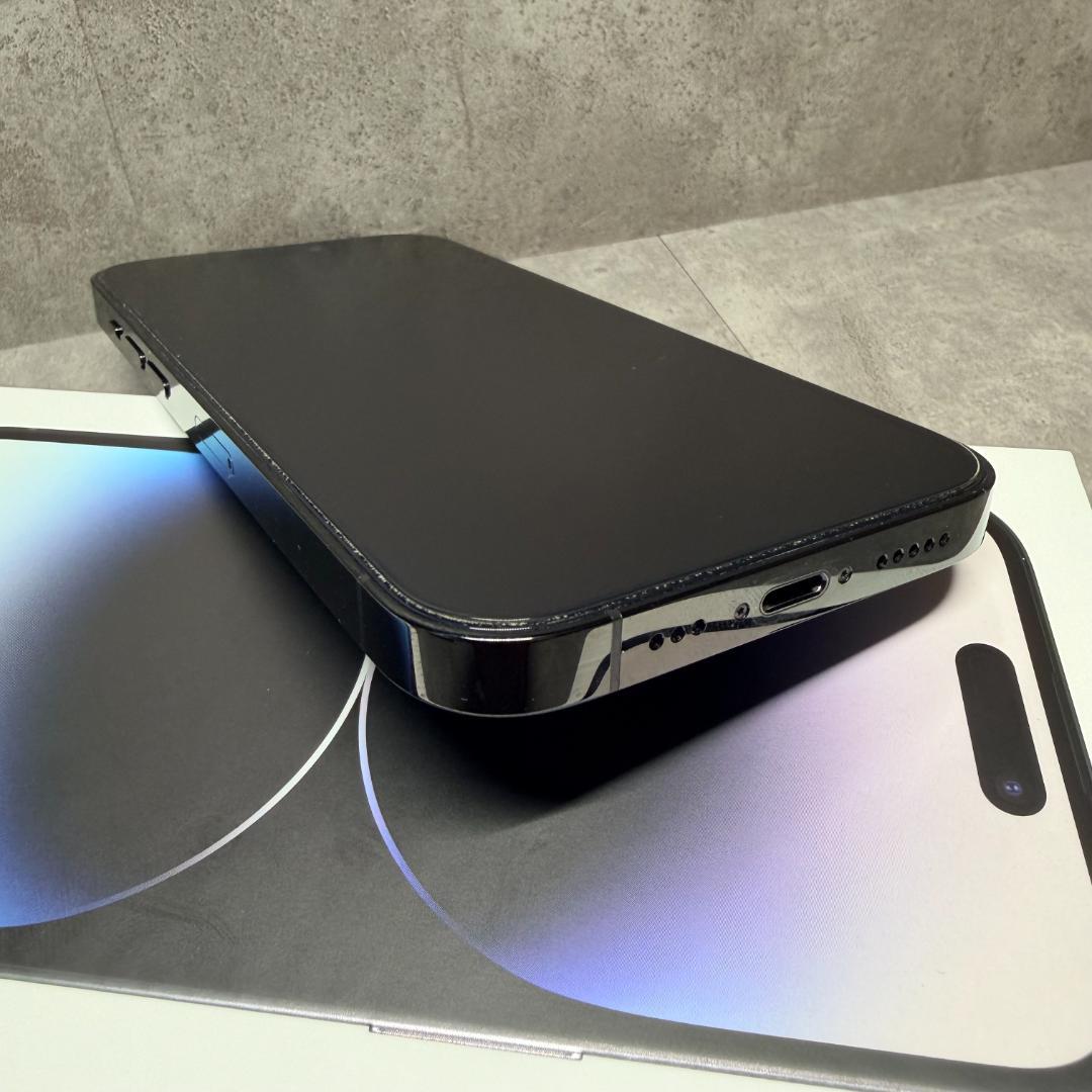 超美品　iPhone 14 Pro 512GB スペースブラック（SIMフリー）