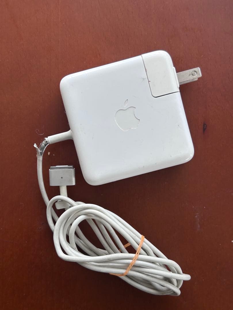 MacBook pro 13インチ メモリ8GB ストレージ256GB