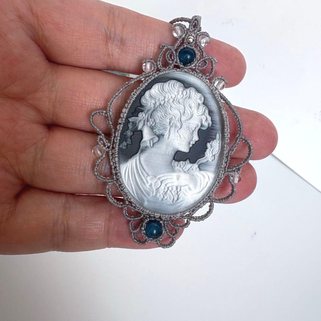 【天使】ガラスカメオ風×アパタイト×アクアマリンのマクラメネックレス