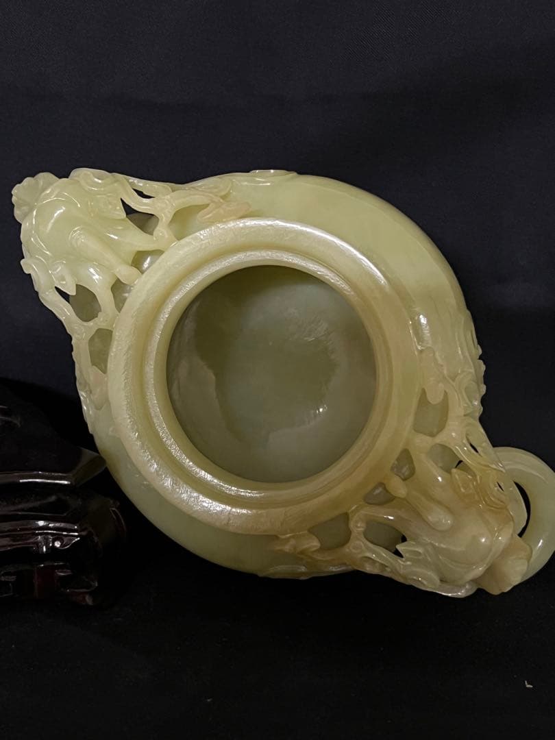 極上 清時代　天然玉香炉　精巧な彫刻　紫檀台 BL1--3
