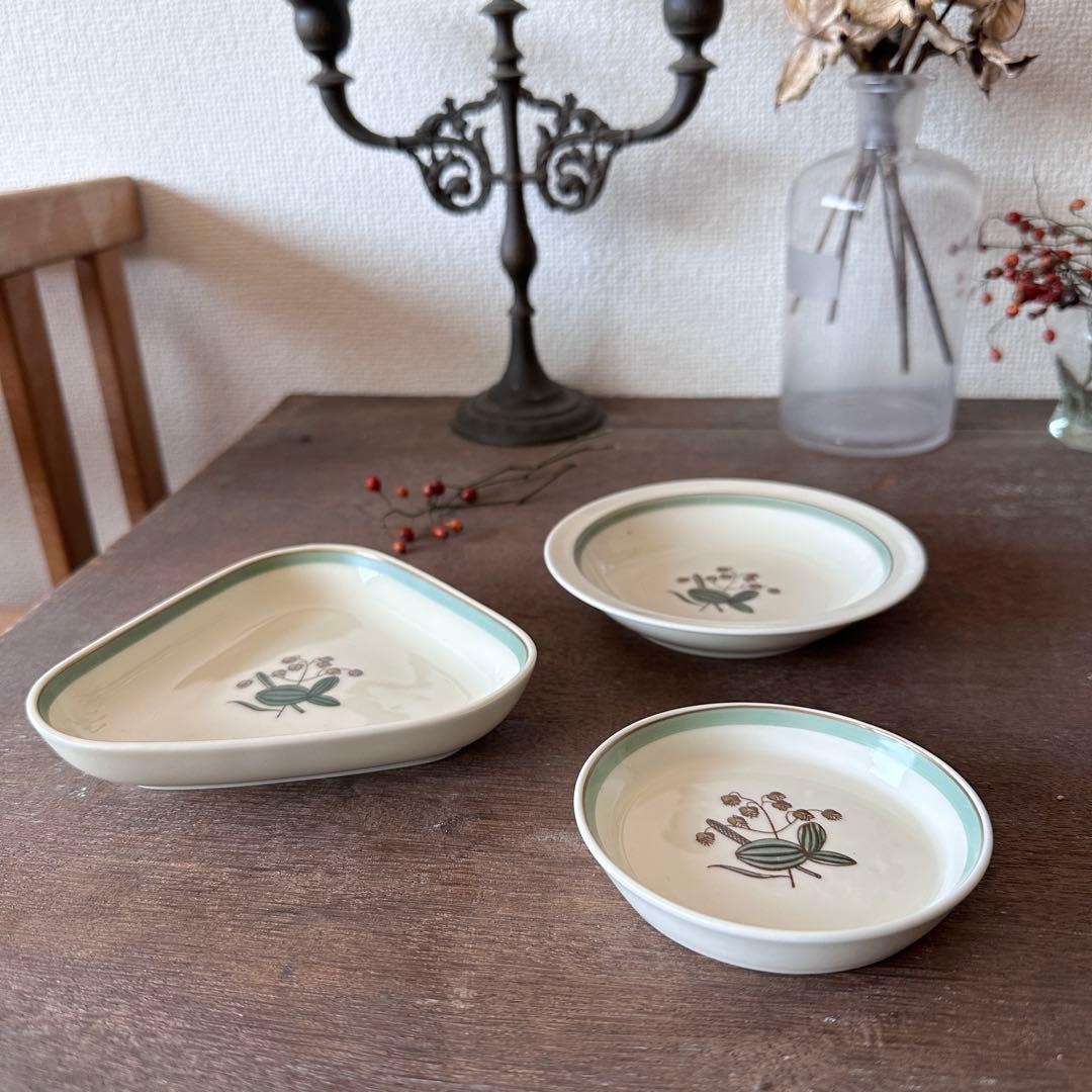 ロイヤルコペンハーゲン　クェイキンググラス　小判草　小皿3点セット