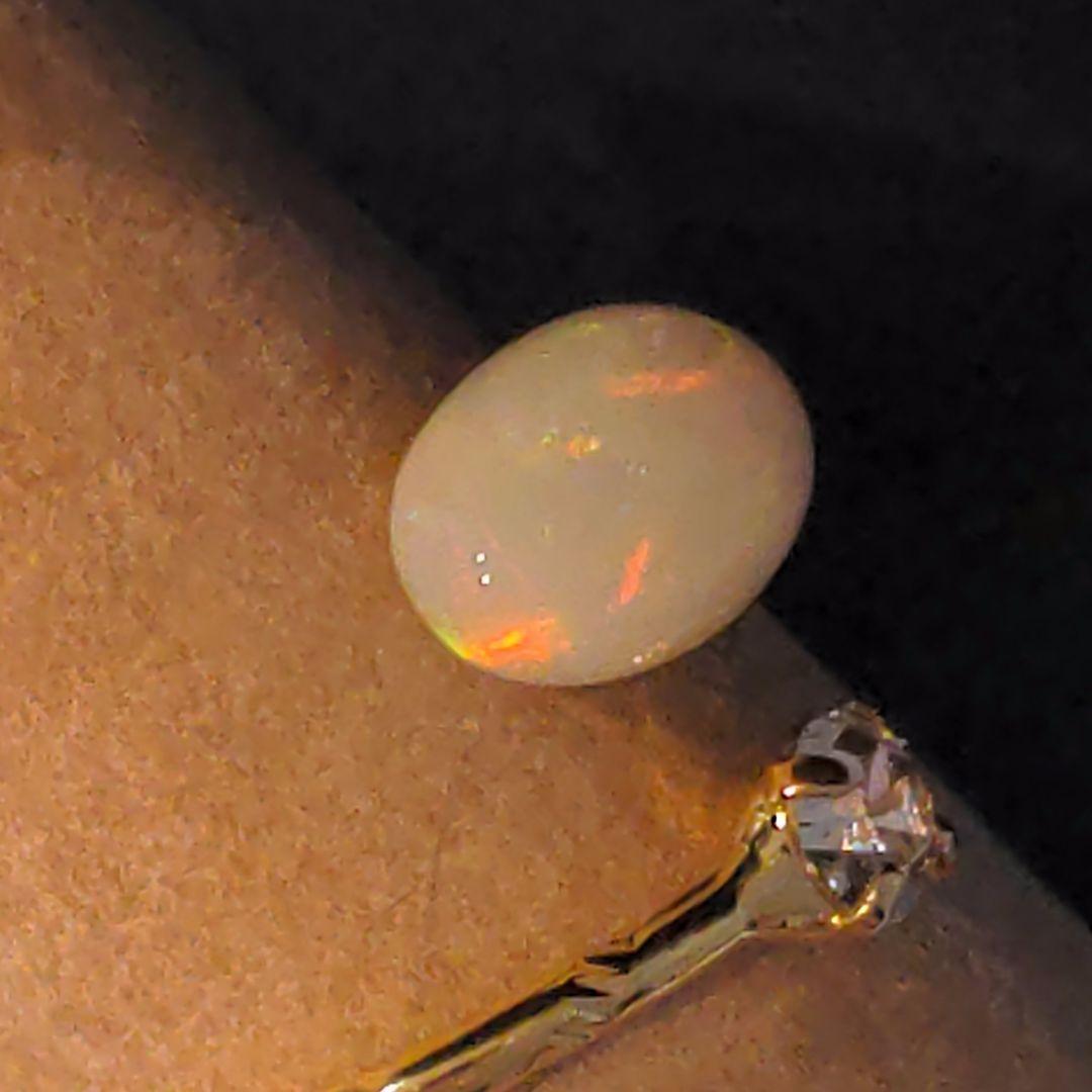 新品　16kgp　天然石ホワイトオパールフォークリング指輪　フリーサイズ