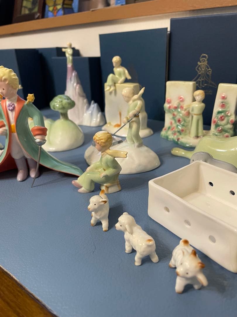 星の王子さま　フィギュア　フィギュリン　ボーンチャイナ　全13体　完全揃い