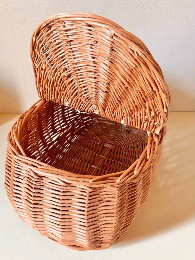 匿名配送 大きい蓋付きオーバルバスケット ピクニックバスケット 東欧雑貨