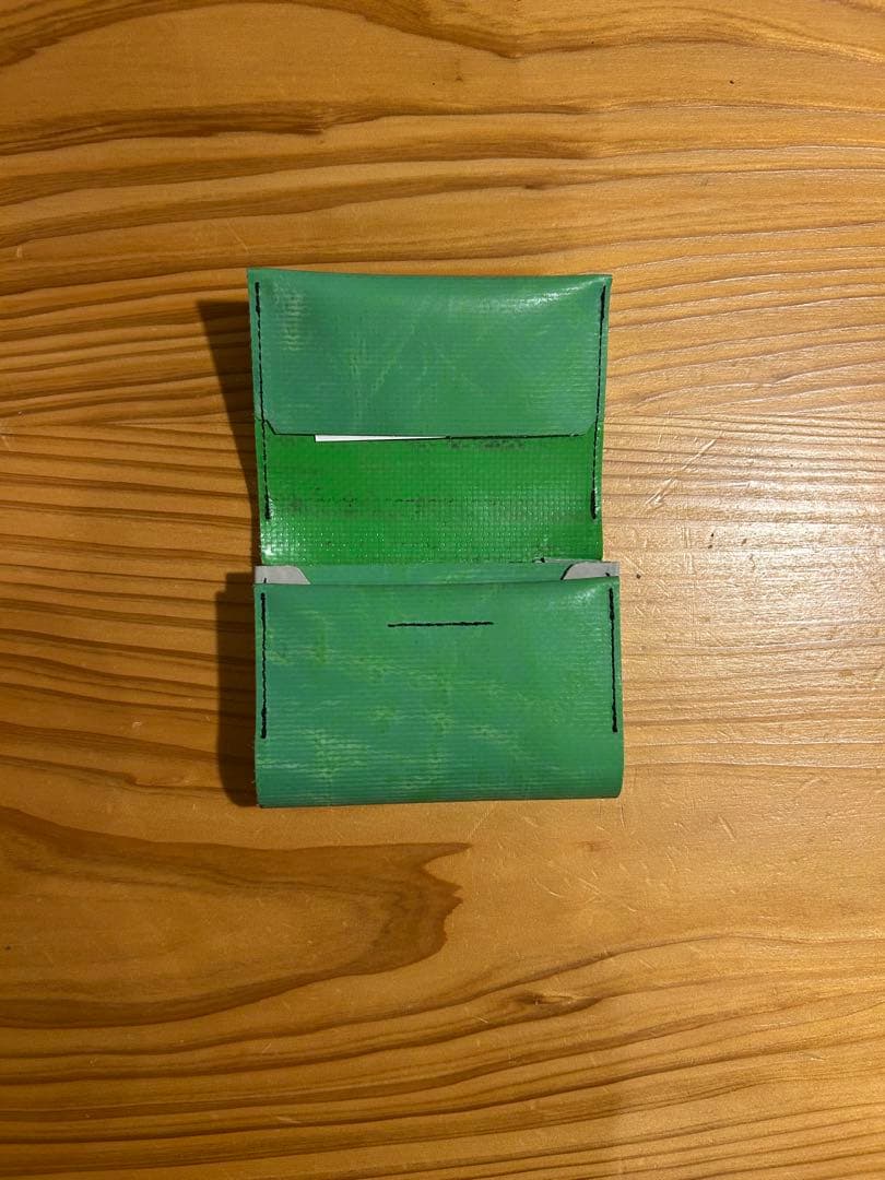 FREITAG 三つ折財布
