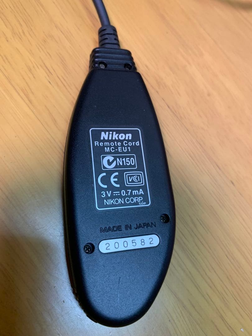 Nikon COOLPIX 990 本体と付属品