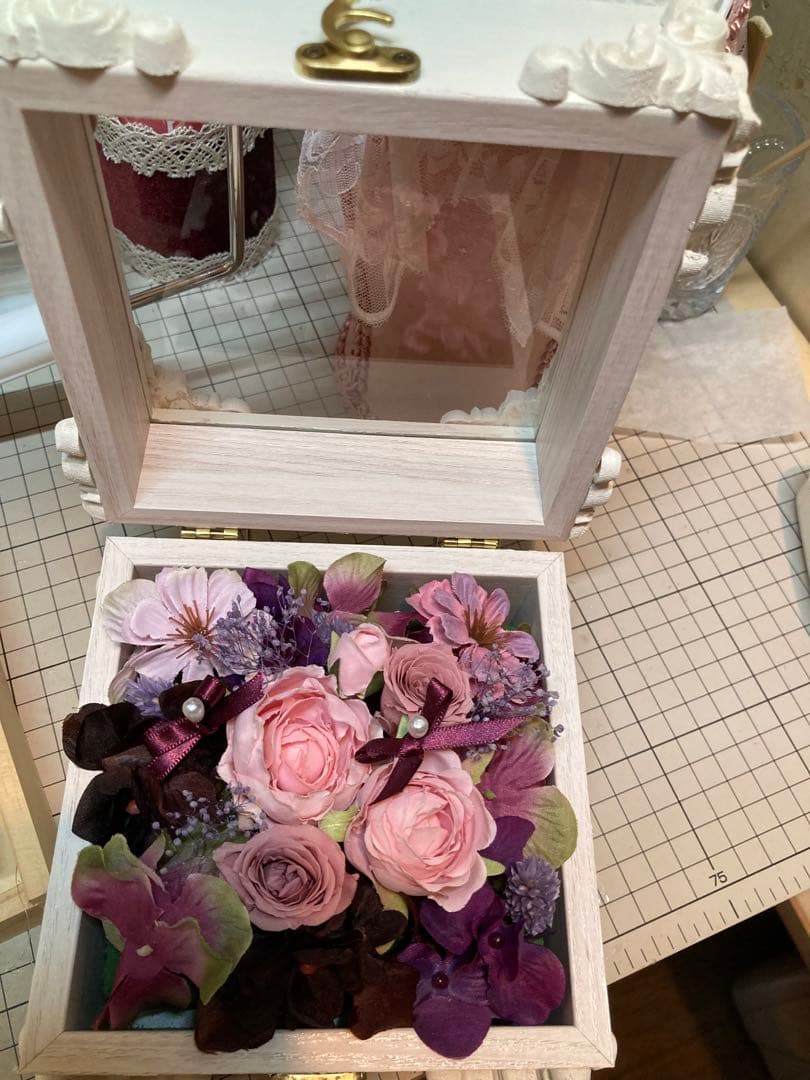 プリザーブドflower＆アーティフィシャルflowerアンティークリングピロ
