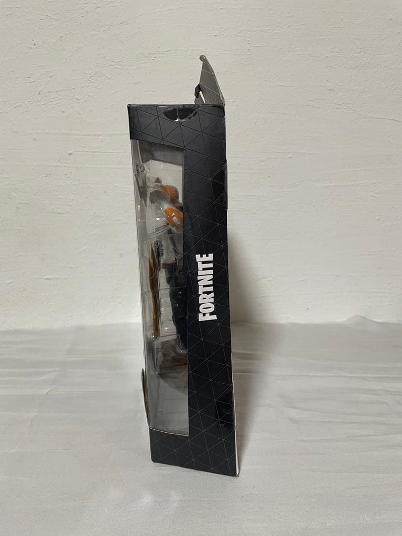 FORTNITE レジェンダリー シリーズ フィギュア ニャッスル