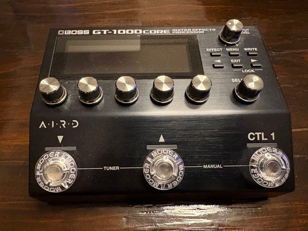 BOSS GT-1000CORE マルチエフェクター（元箱・付属品完備）