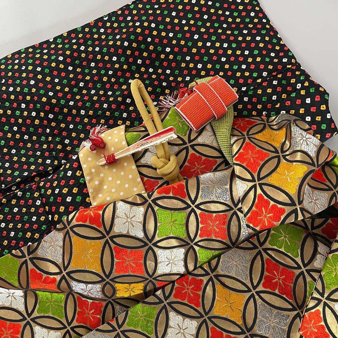 七五三　7歳　8歳　ハーフ成人式　正絹　総絞りのお着物セット　ダラリ帯コーデ