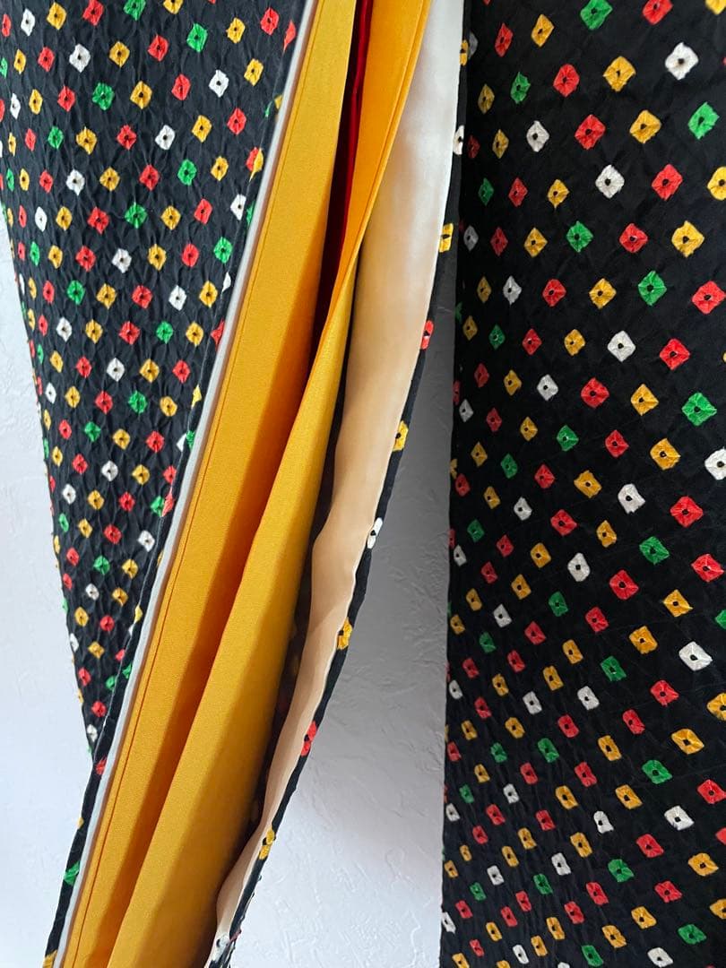 七五三　7歳　8歳　ハーフ成人式　正絹　総絞りのお着物セット　ダラリ帯コーデ