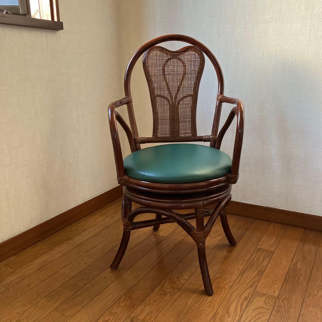 ラタン 回転椅子 2脚