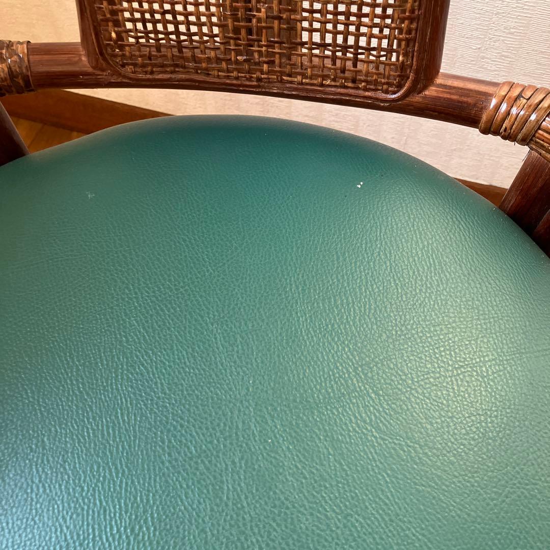ラタン 回転椅子 2脚