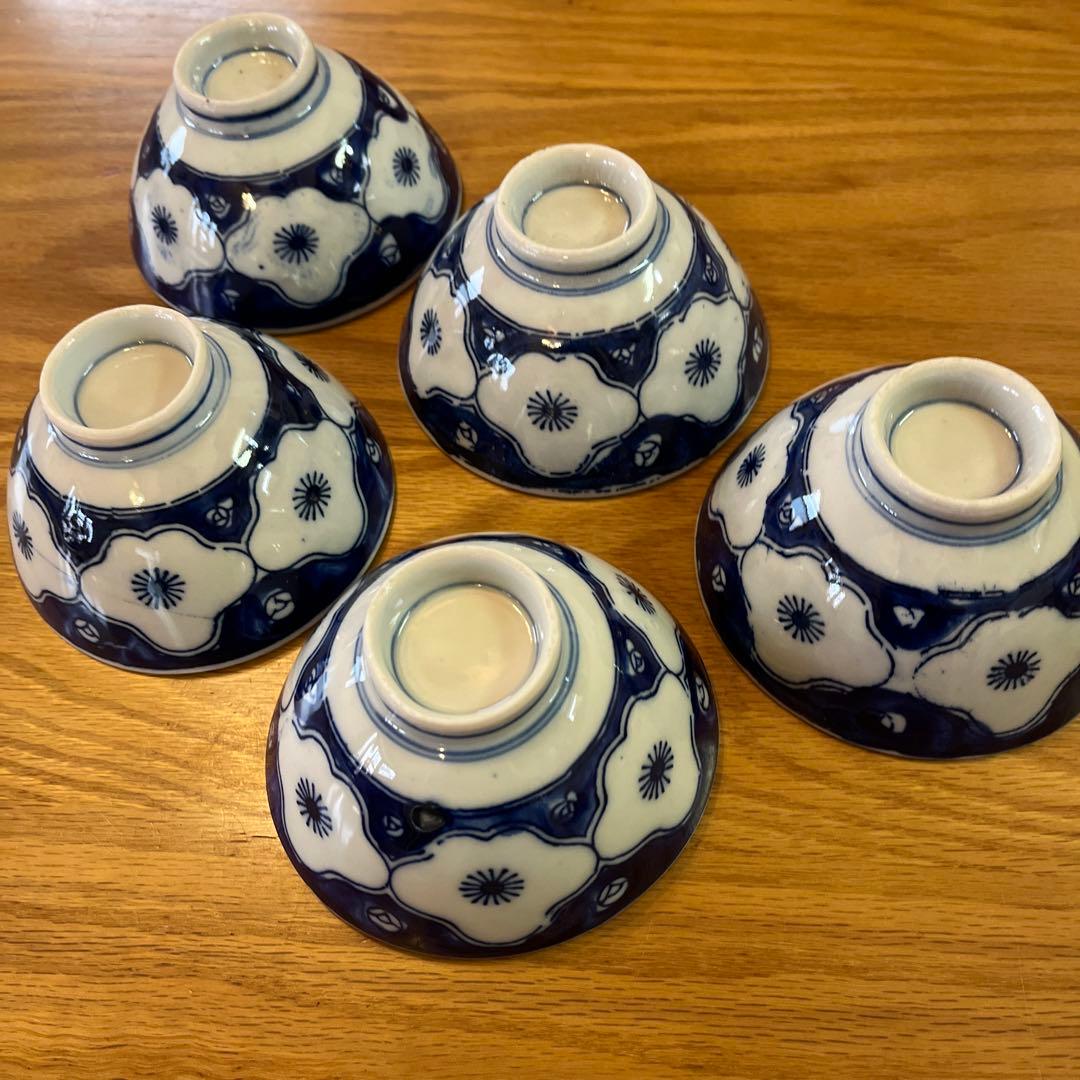 骨董品　和風飯碗 5個セット 白と青の花柄