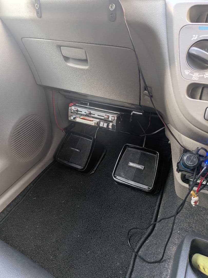 AUTO SONIC カーステレオ（当時物）