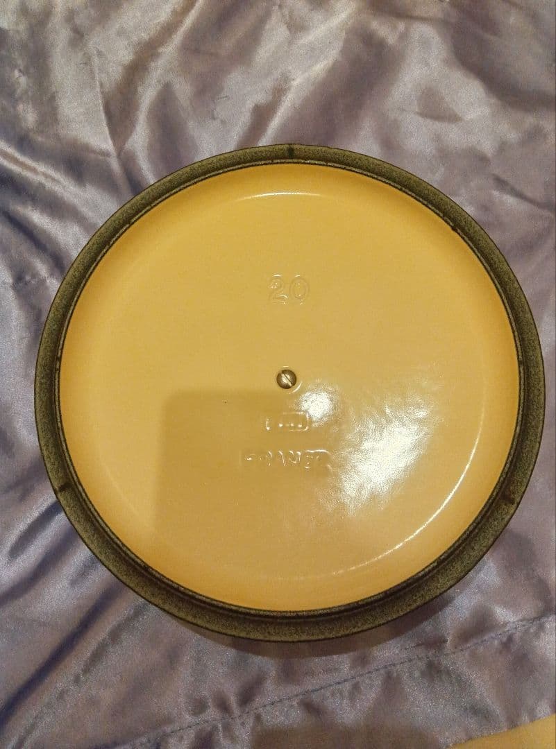 20cm LE CREUSET ココットロンド 両手鍋 ブルーベルパープル