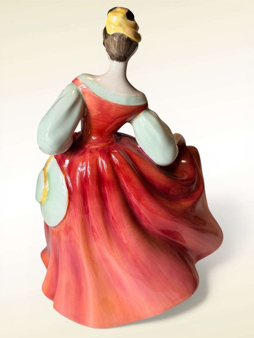 高級陶磁器人形 3体セット ジッツェンドルフ/ロイヤルドルトン/NAO