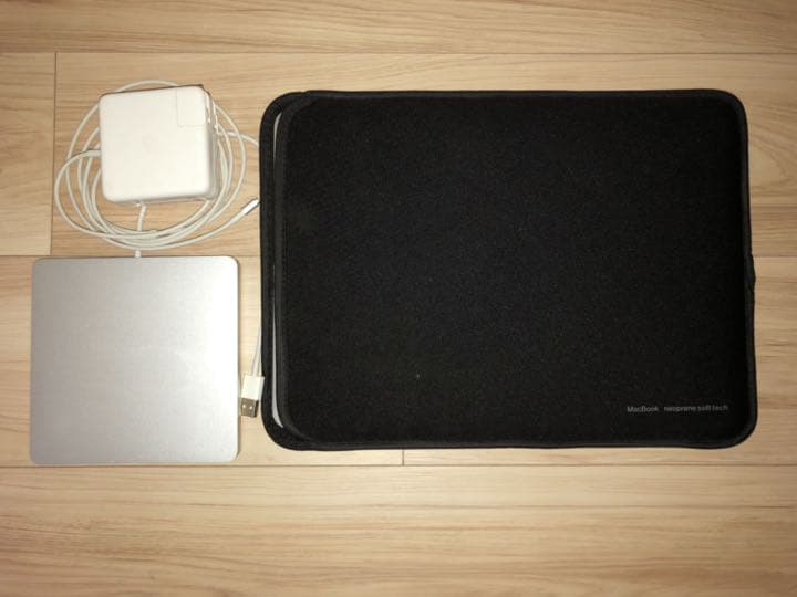 【美品】MacBook Pro (13-inch)＋アクセサリ