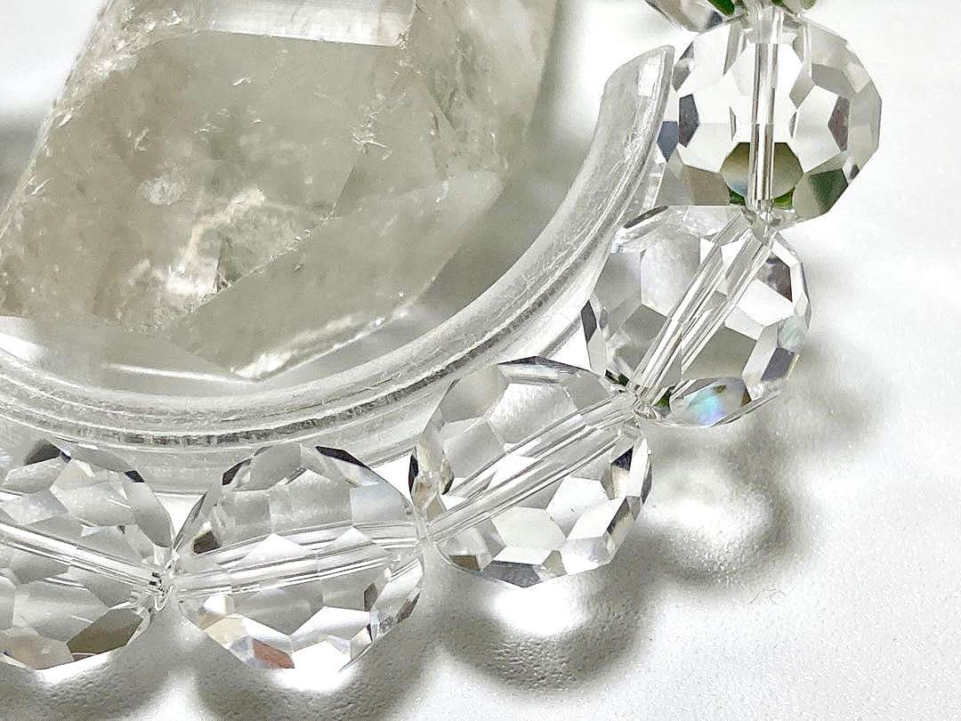 夢幻品質　最強パワーが宿る究極の図形　ガネッシュヒマール産　バッキーボール水晶②