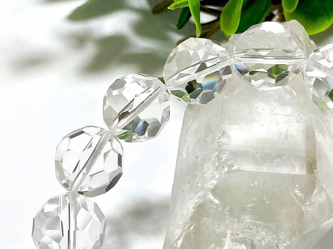 夢幻品質　最強パワーが宿る究極の図形　ガネッシュヒマール産　バッキーボール水晶②