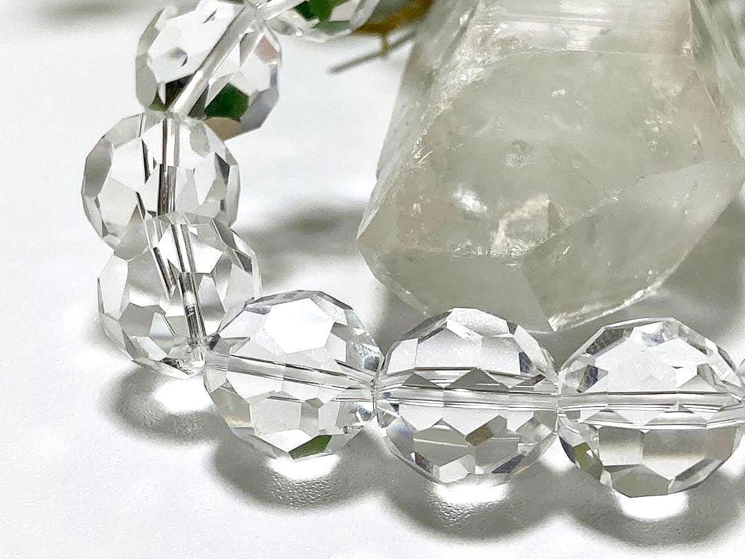 夢幻品質　最強パワーが宿る究極の図形　ガネッシュヒマール産　バッキーボール水晶②