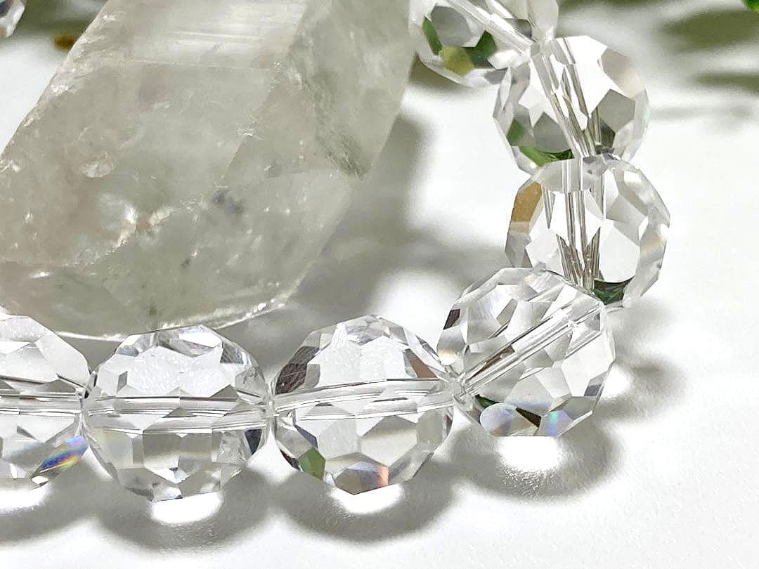 夢幻品質　最強パワーが宿る究極の図形　ガネッシュヒマール産　バッキーボール水晶②