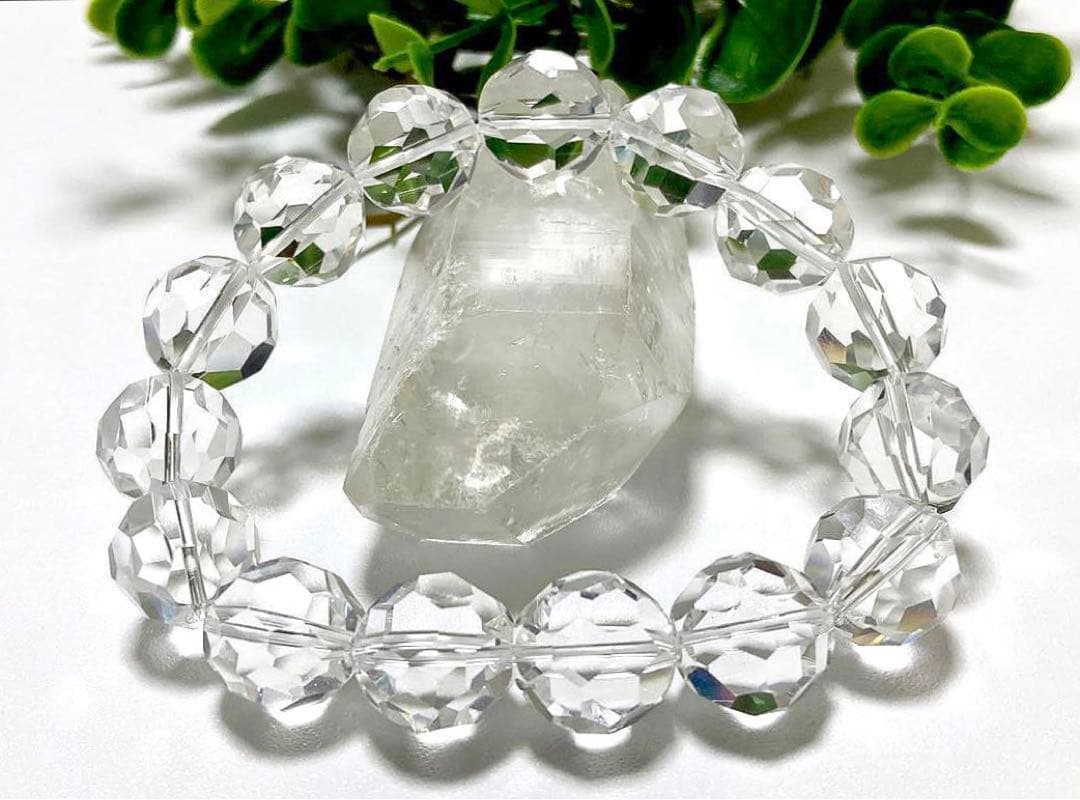 夢幻品質　最強パワーが宿る究極の図形　ガネッシュヒマール産　バッキーボール水晶②