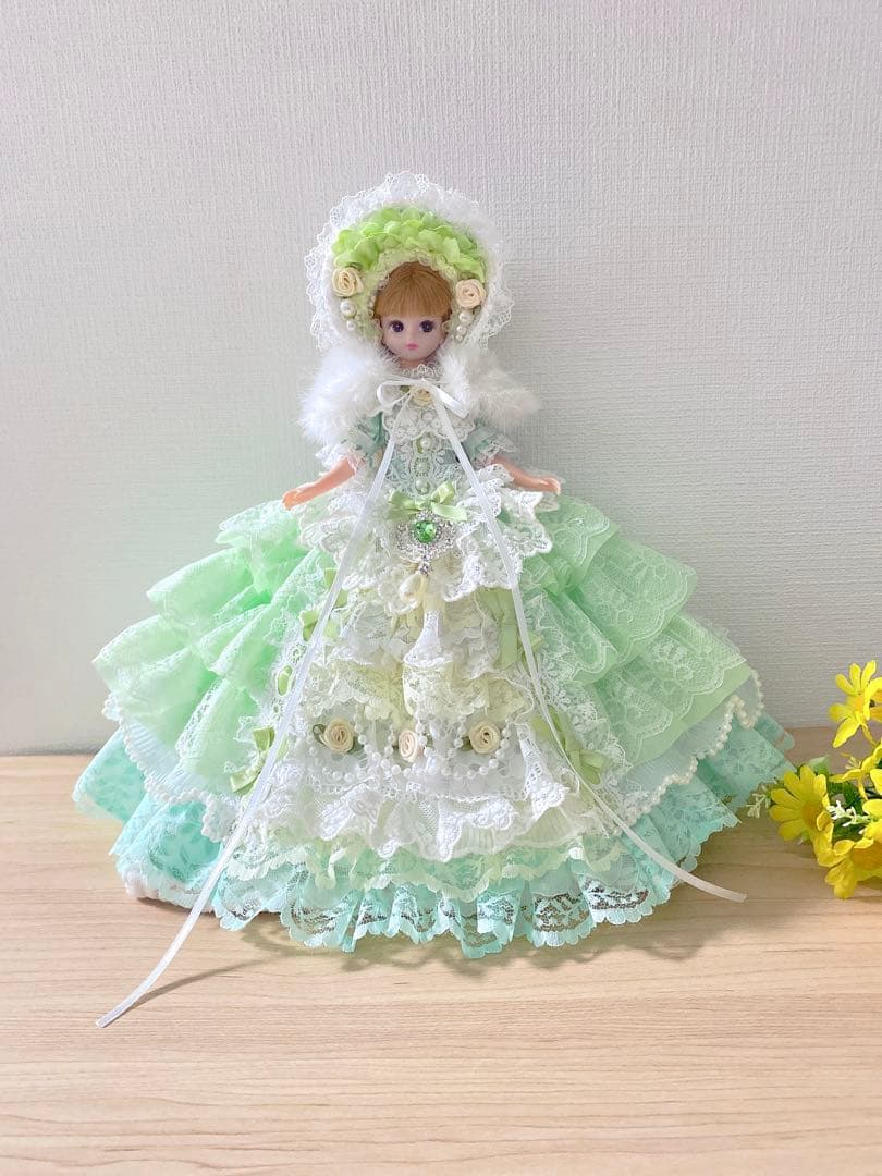 ニ*ウ様 リカちゃん ジェニーちゃん 着せ替え服 フリルドレス ハンドメイド