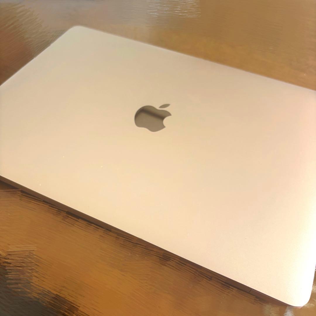 【超美品】MacBook Air M1 2020 本体　容量256GB ゴールド
